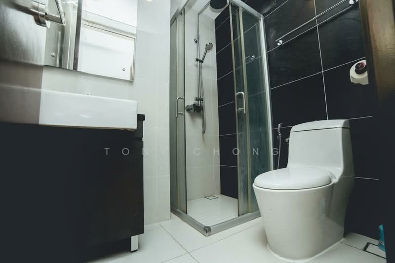 Condominium for Rent at Kings Bay @ Country Garden Danga Bay - Tony Chong - Bathroom - PropertyGuru.com.my