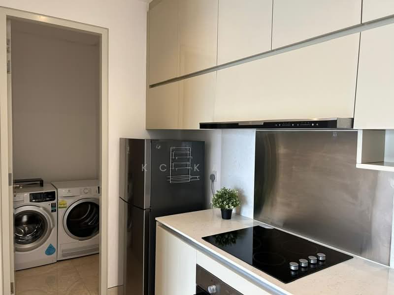 Kediaman Servis untuk Dijual di Lucentia Residences - KC KAW - Kitchen - PropertyGuru.com.my