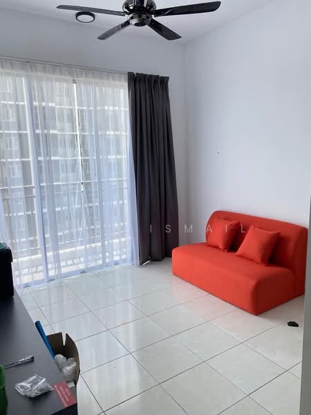 Apartment for Sale at Idaman Abadi - Besh Ismail - Living Room - PropertyGuru.com.my