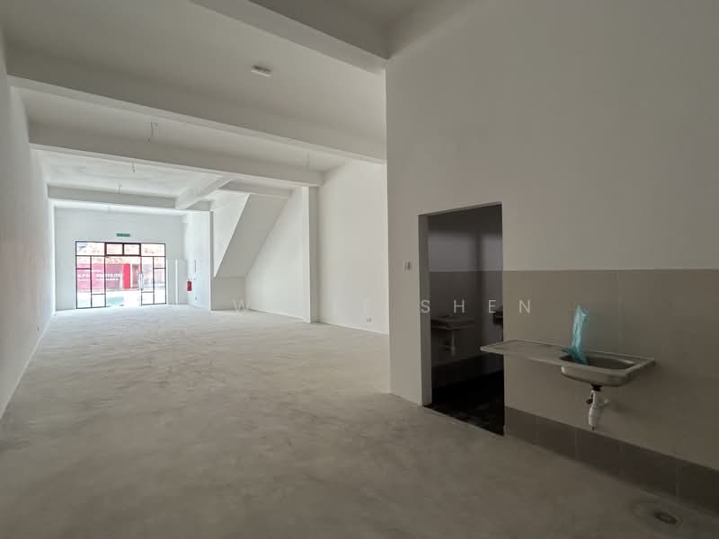 Shop / Office for Sale in Bandar Baru Permas Jaya (Permas Jaya) - Yaw Yee Shen - Interior - PropertyGuru.com.my