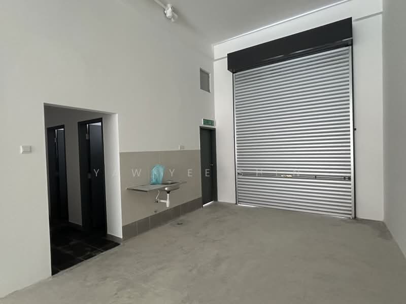 Shop / Office for Sale in Bandar Baru Permas Jaya (Permas Jaya) - Yaw Yee Shen - Interior - PropertyGuru.com.my