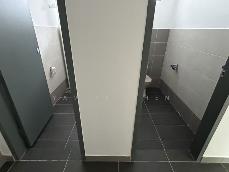 Shop / Office for Sale in Bandar Baru Permas Jaya (Permas Jaya) - Yaw Yee Shen - Bathroom - PropertyGuru.com.my