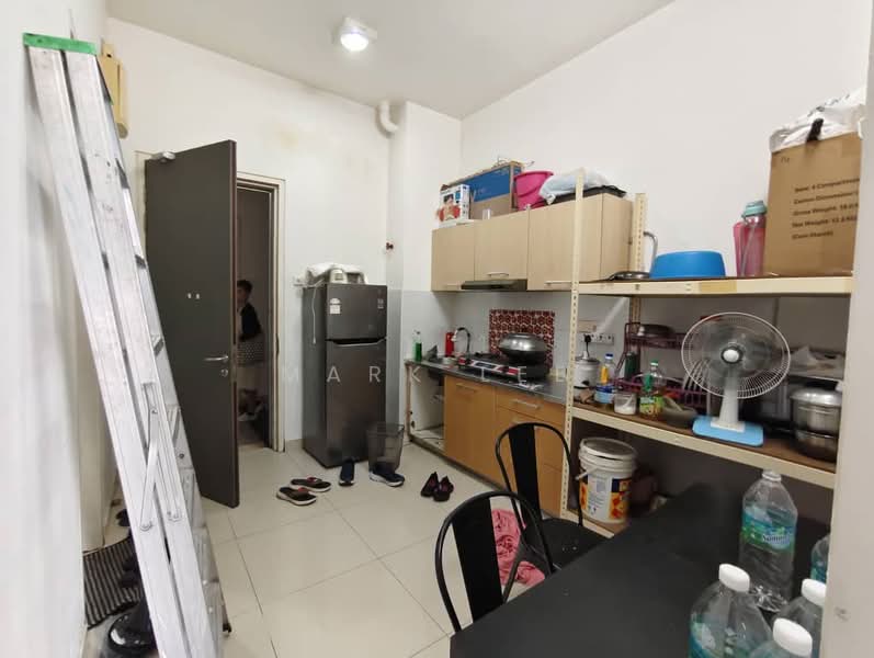 Kediaman Servis untuk Dijual di D'Pulze Cyberjaya - Mark Lee - Kitchen - PropertyGuru.com.my