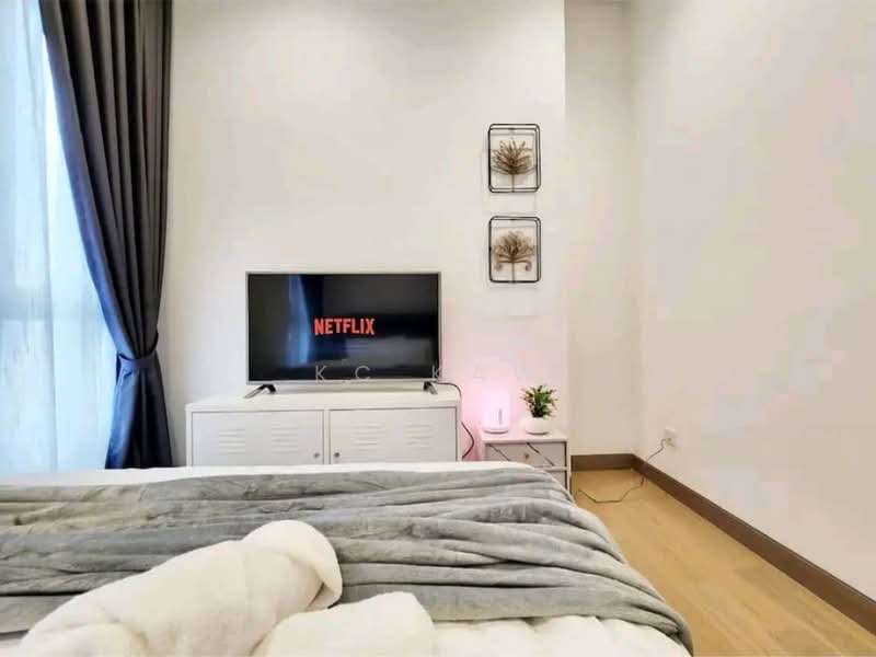 Kediaman Servis untuk Dijual di Lucentia Residences - KC KAW - Bedroom - PropertyGuru.com.my