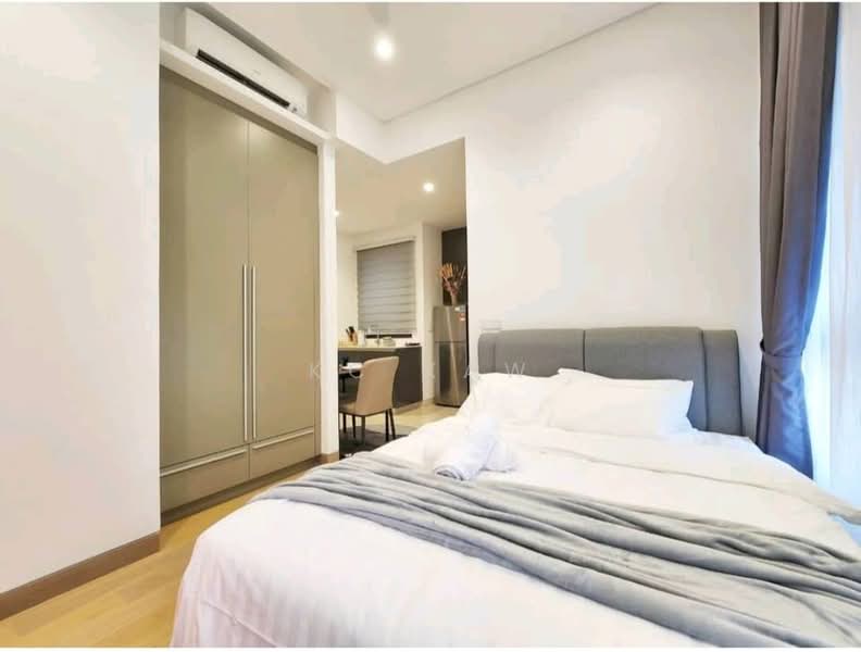 Kediaman Servis untuk Dijual di Lucentia Residences - KC KAW - Bedroom - PropertyGuru.com.my