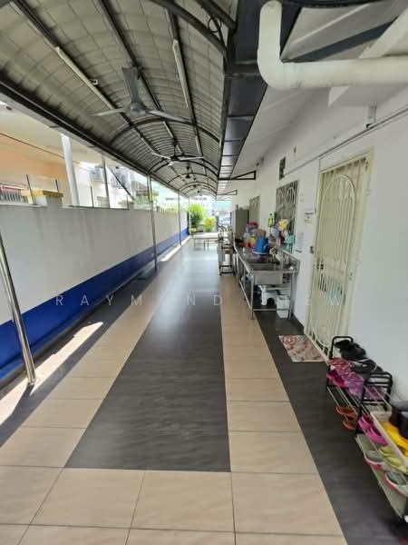Bungalow House for Sale in Desa Jaya Kepong (Kepong) - Raymond Siew - Corridor - PropertyGuru.com.my