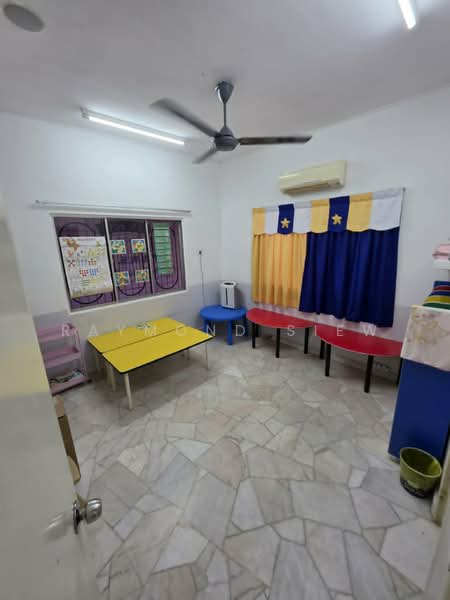 Bungalow House for Sale in Desa Jaya Kepong (Kepong) - Raymond Siew - Study - PropertyGuru.com.my