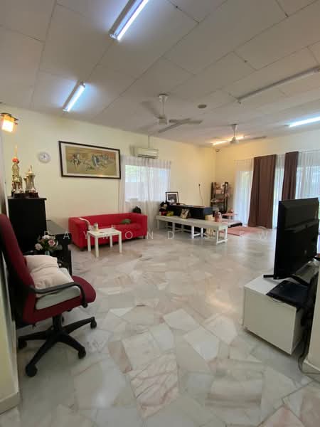 Bungalow House for Sale in Desa Jaya Kepong (Kepong) - Raymond Siew - Living Room - PropertyGuru.com.my