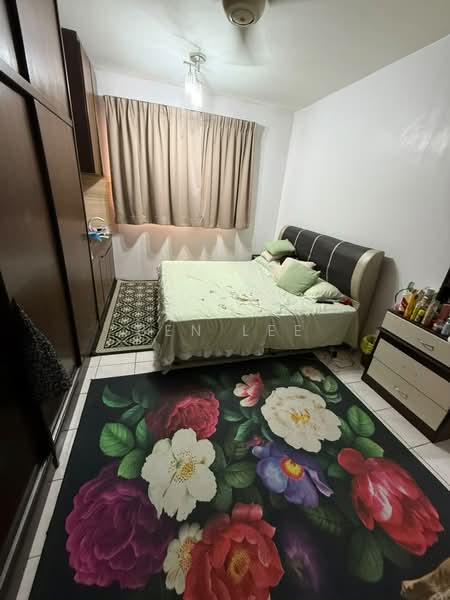 Apartment for Sale at Pearl Garden - Ben Lee - Bedroom - PropertyGuru.com.my