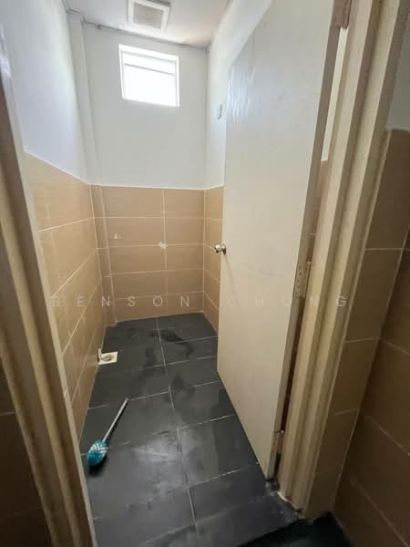 Cluster Factory for Rent in Taman Kempas Utama (Johor Bahru) - Benson Chong - Bathroom - PropertyGuru.com.my