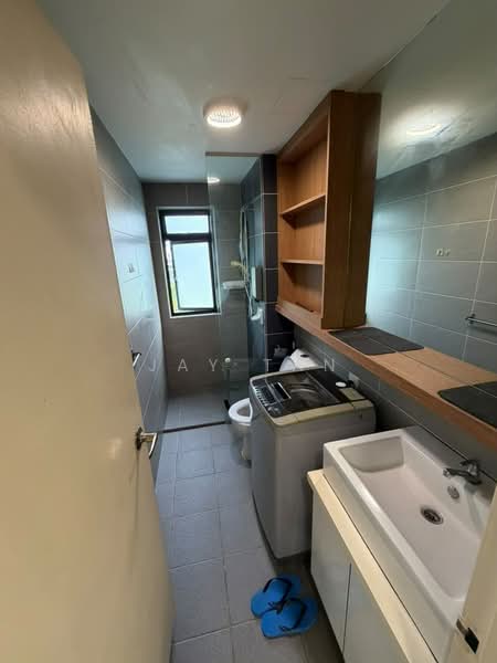 Service Residence for Rent at HYVE - Jay Tan - Bathroom - PropertyGuru.com.my