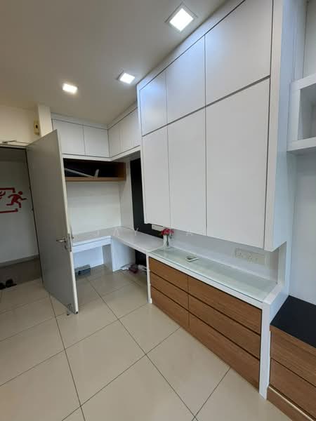 Service Residence for Rent at HYVE - Jay Tan - Study - PropertyGuru.com.my