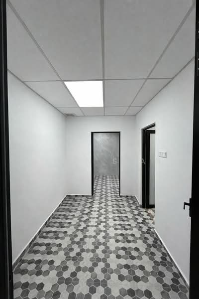 Semi-D Factory for Rent in Alam Perdana (Puncak Alam) - Alvin Seah - Corridor - PropertyGuru.com.my