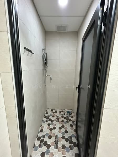 Semi-D Factory for Rent in Alam Perdana (Puncak Alam) - Alvin Seah - Bathroom - PropertyGuru.com.my
