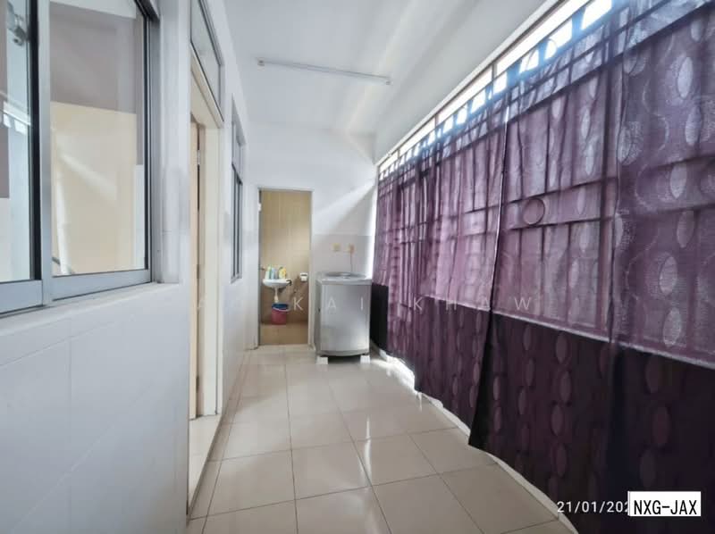2-storey Terraced House for Sale in Setia Indah 9 (Setia Alam) - Hao Kai Khaw - Corridor - PropertyGuru.com.my