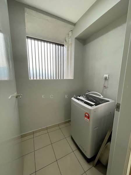 Kediaman Servis untuk Dijual di Emerald 9 - KC KAW - Interior - PropertyGuru.com.my