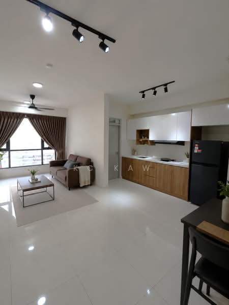 Kediaman Servis untuk Dijual di Emerald 9 - KC KAW - Living Room - PropertyGuru.com.my