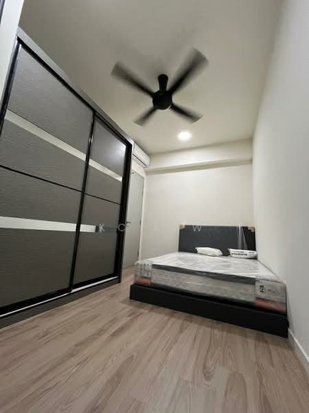 Kediaman Servis untuk Dijual di Emerald 9 - KC KAW - Bedroom - PropertyGuru.com.my