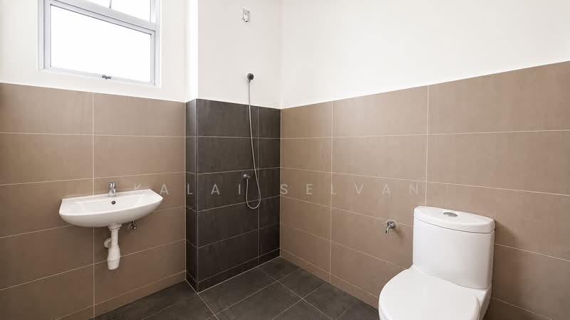 Rumah Teres 2-Tingkat untuk Dijual di Skudai (Johor) - Kalai Selvan - Bathroom - PropertyGuru.com.my