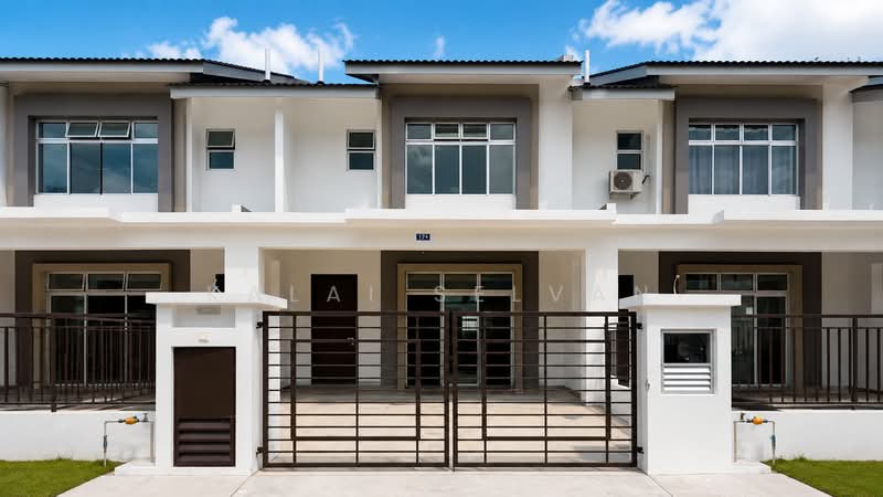 Rumah Teres 2-Tingkat untuk Dijual di Skudai (Johor) - Kalai Selvan - Exterior - PropertyGuru.com.my