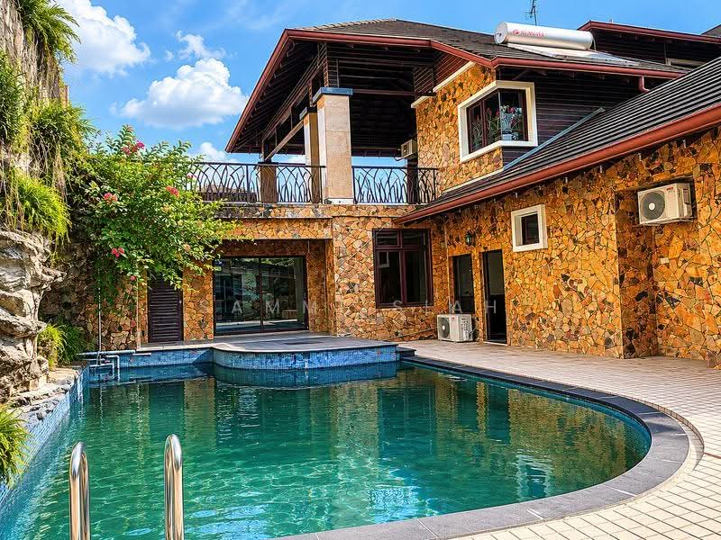 Rumah Banglo untuk Dijual di Taman Tun Dr Ismail (Kuala Lumpur) - Sammi Siah - Swimming Pool - PropertyGuru.com.my