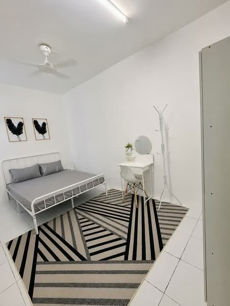Kondominium untuk Disewa di Residensi Sateria - Vincent Lee - Bedroom - PropertyGuru.com.my