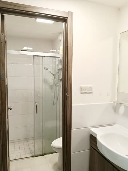 Condominium for Rent at Ataraxia Park @ Forest City - APRILIA CHAYADI - Bathroom - PropertyGuru.com.my