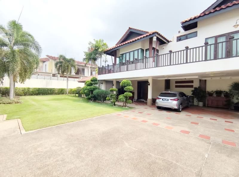 Bungalow House untuk Dijual di Bandar Seri Putra (Bangi) - Azizol . - Exterior - PropertyGuru.com.my