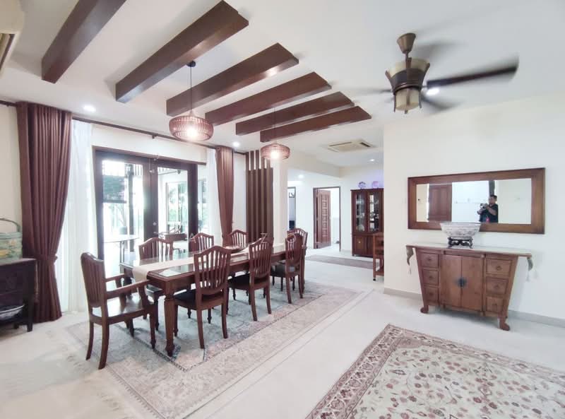 Bungalow House untuk Dijual di Bandar Seri Putra (Bangi) - Azizol . - Dining Room - PropertyGuru.com.my