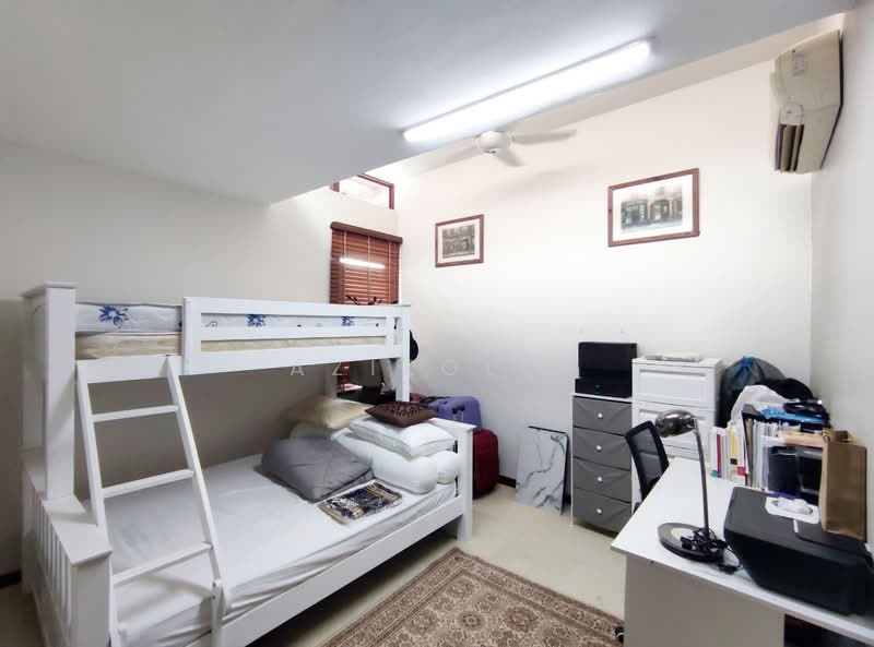 Bungalow House untuk Dijual di Bandar Seri Putra (Bangi) - Azizol . - Bedroom - PropertyGuru.com.my