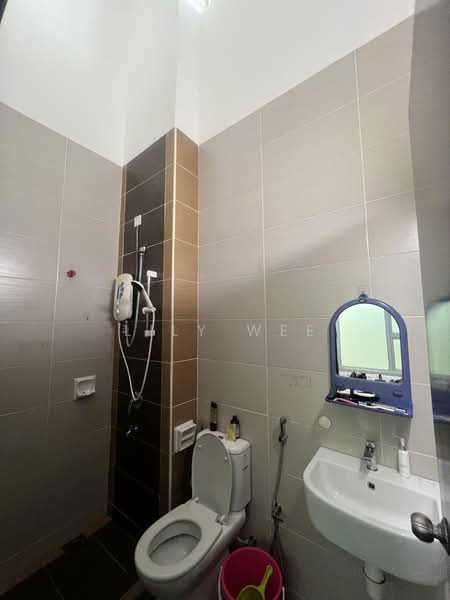 Cluster House for Sale in Taman Mount Austin (Tebrau) - Lily Wee - Bathroom - PropertyGuru.com.my