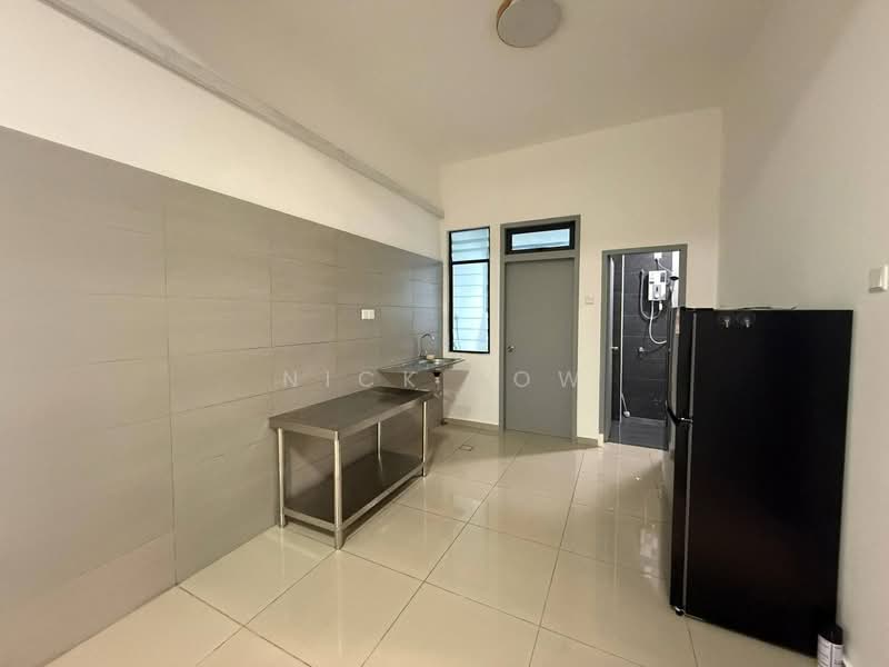 Terraced House for Rent in Kampung Sentosa Barat (Pasir Gudang) - Nick Low - Kitchen - PropertyGuru.com.my