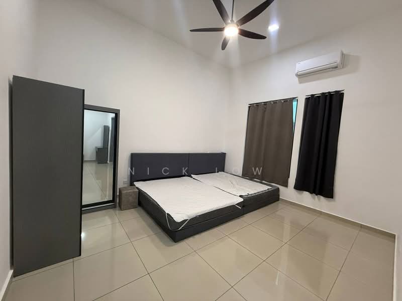 Terraced House for Rent in Kampung Sentosa Barat (Pasir Gudang) - Nick Low - Bedroom - PropertyGuru.com.my