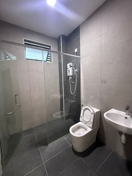 Terraced House for Rent in Kampung Sentosa Barat (Pasir Gudang) - Nick Low - Bathroom - PropertyGuru.com.my