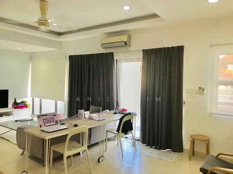 3-storey Terraced House for Sale in Taman Bukit Prima (Cheras) - Danilo Lim - Study - PropertyGuru.com.my