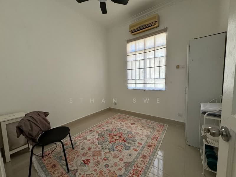 Semi-Detached House for Sale in Seksyen 4 (Kota Damansara) - Ethan Swe - Bedroom - PropertyGuru.com.my