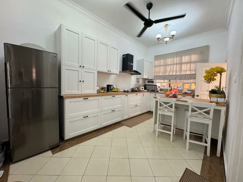 Semi-Detached House for Sale in Seksyen 4 (Kota Damansara) - Ethan Swe - Kitchen - PropertyGuru.com.my