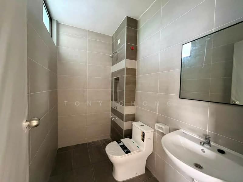 Terraced House for Sale in Skudai (Johor) - Tony Chong - Bathroom - PropertyGuru.com.my