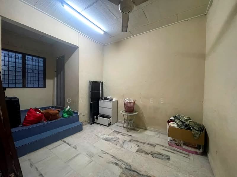 Rumah Teres 1-Tingkat untuk Dijual di Taman Ungku Tun Aminah (Skudai) - Calvin Lee - PropertyGuru.com.my