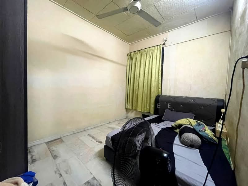Rumah Teres 1-Tingkat untuk Dijual di Taman Ungku Tun Aminah (Skudai) - Calvin Lee - PropertyGuru.com.my