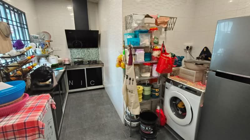 2-storey Terraced House for Sale in Taman Nusa Indah (Iskandar Puteri (Nusajaya)) - Nicole Pua - Kitchen - PropertyGuru.com.my