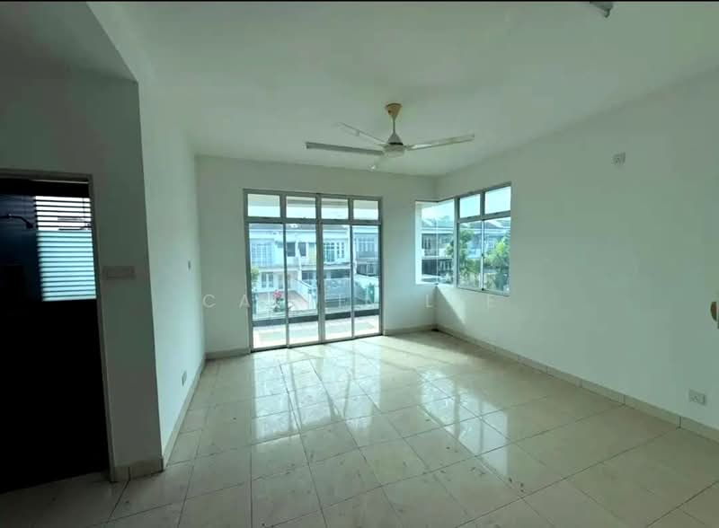 Rumah Teres 2-Tingkat untuk Dijual di Taman Perling (Perling) - Calvin Lee - PropertyGuru.com.my