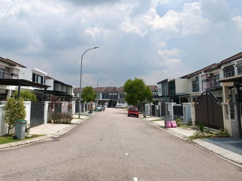 2-storey Terraced House for Sale in Taman Impian Emas (Skudai) - Caryn Ter - Exterior - PropertyGuru.com.my