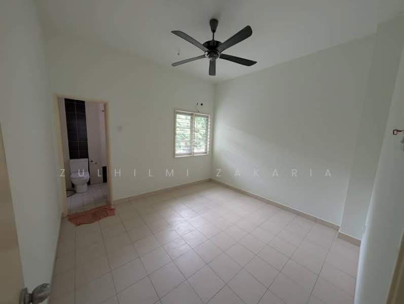 Rumah Teres 2-Tingkat untuk Disewa di Seksyen 7 (Shah Alam) - Zulhilmi Zakaria - Bathroom - PropertyGuru.com.my