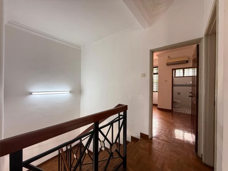 2-storey Terraced House for Sale in Taman Molek (Johor Bahru) - Eva Yeo - Corridor - PropertyGuru.com.my