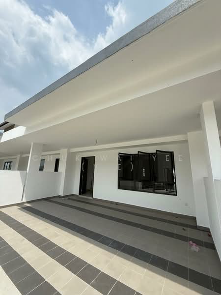 2-storey Terraced House for Sale in Rawang (Selangor) - Chuk Wai Yee (Y.E) - Exterior - PropertyGuru.com.my