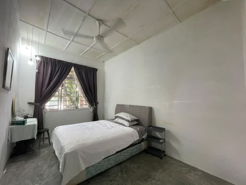 Rumah Teres 1-Tingkat untuk Dijual di Taman Setia Indah (Tebrau) - Calvin Lee - PropertyGuru.com.my