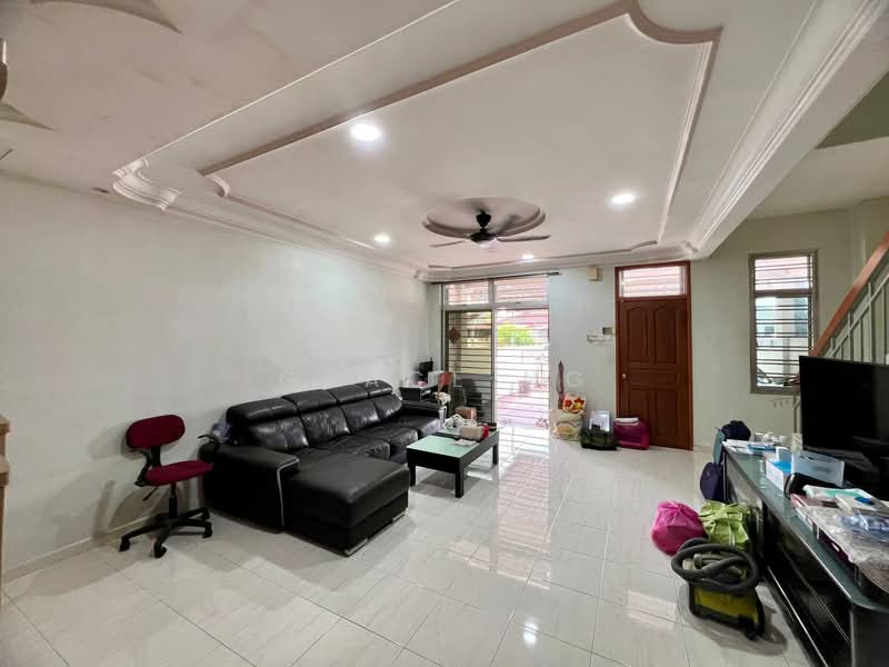 2-storey Terraced House for Sale in Bukit Indah (Iskandar Puteri (Nusajaya)) - Grace Ng - Living Room - PropertyGuru.com.my