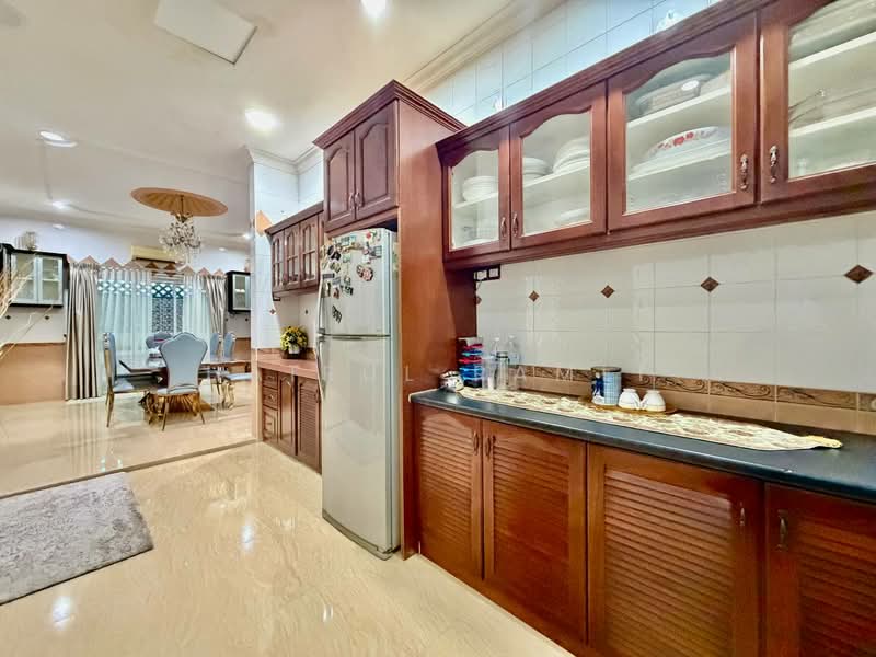 Bungalow House for Sale in Taman Maluri (Cheras) - Hairul Ramli - Kitchen - PropertyGuru.com.my