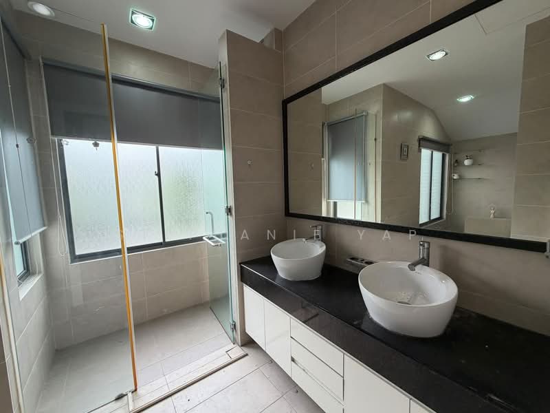 Semi-Detached House for Rent in East Ledang (Iskandar Puteri (Nusajaya)) - Stephanie Yap - Bathroom - PropertyGuru.com.my